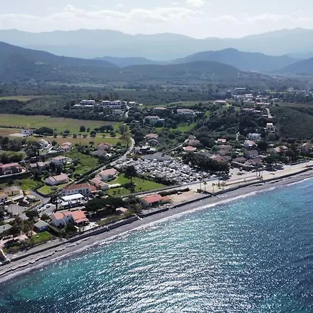 Et Terrasse A La Plage By Monarca Apartmán Saint-Florent (Corsica)