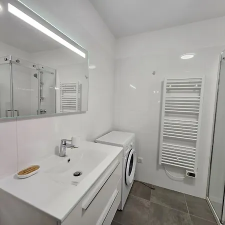 Apartment Et Terrasse A La Plage By Monarca