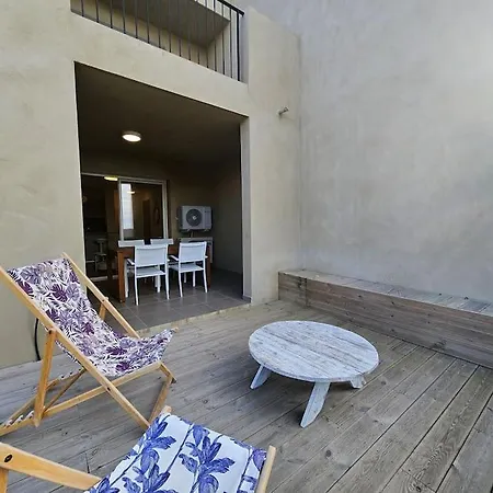 Et Terrasse A La Plage By Monarca Saint-Florent (Corsica)